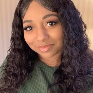 Meet your Posher, Kellie